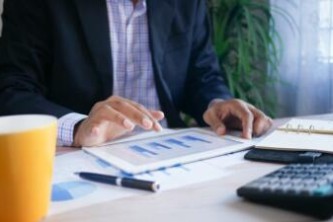 自己交社保和公司代交社保的区别？